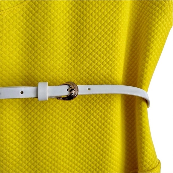 BEBE Yellow Cap Sleeve Flounce Fit & Flare Mini Dress Belted Skater Dress XS - Picture 4 of 7